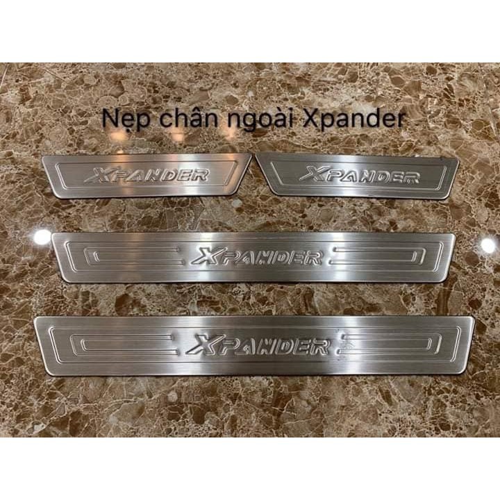 Nẹp cửa xe, ốp bậc cửa xe Mitsu Xpander 2018 đến 2023 - inox cao cấp sáng bóng