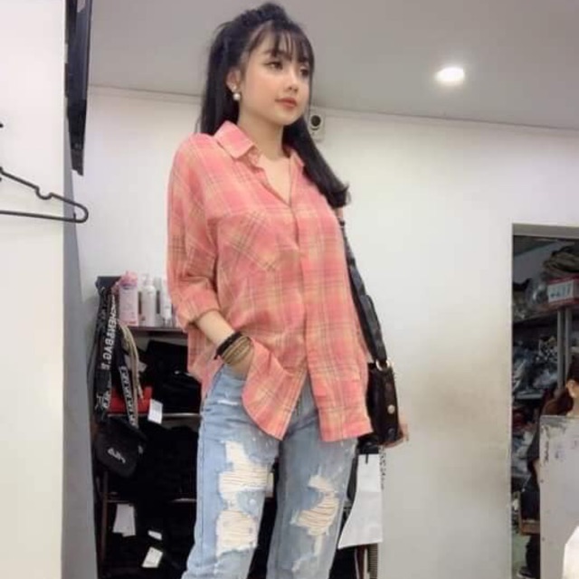 Sơ mi kẻ hồng