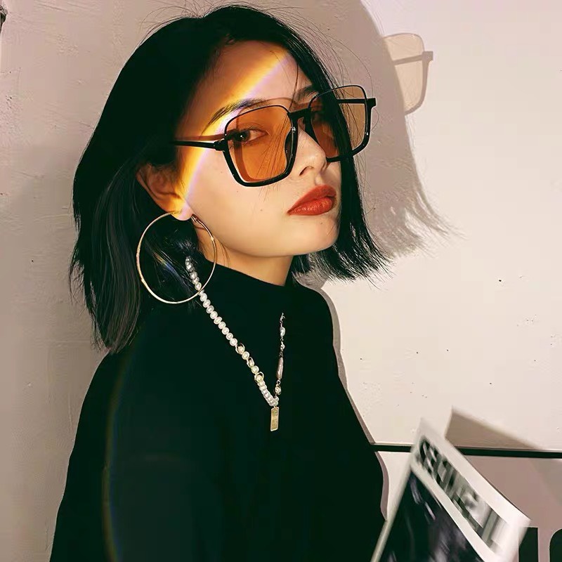 Kính mát nữ đi biển gọng đen Kính mắt gọng to phong cách Hàn Quốc