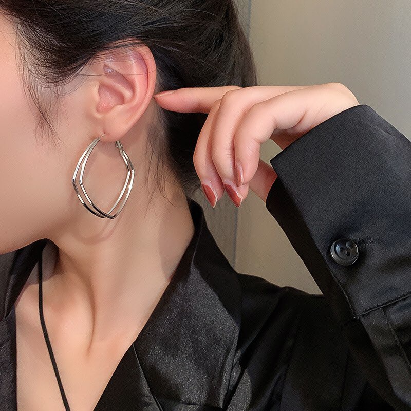 Khuyên tai vuông kép cá tính KT57