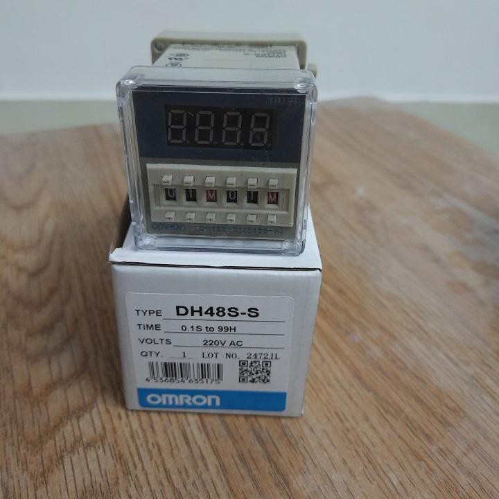Đồng hồ hẹn giờ timer thời gian OMRON DH48S-S kèm đế