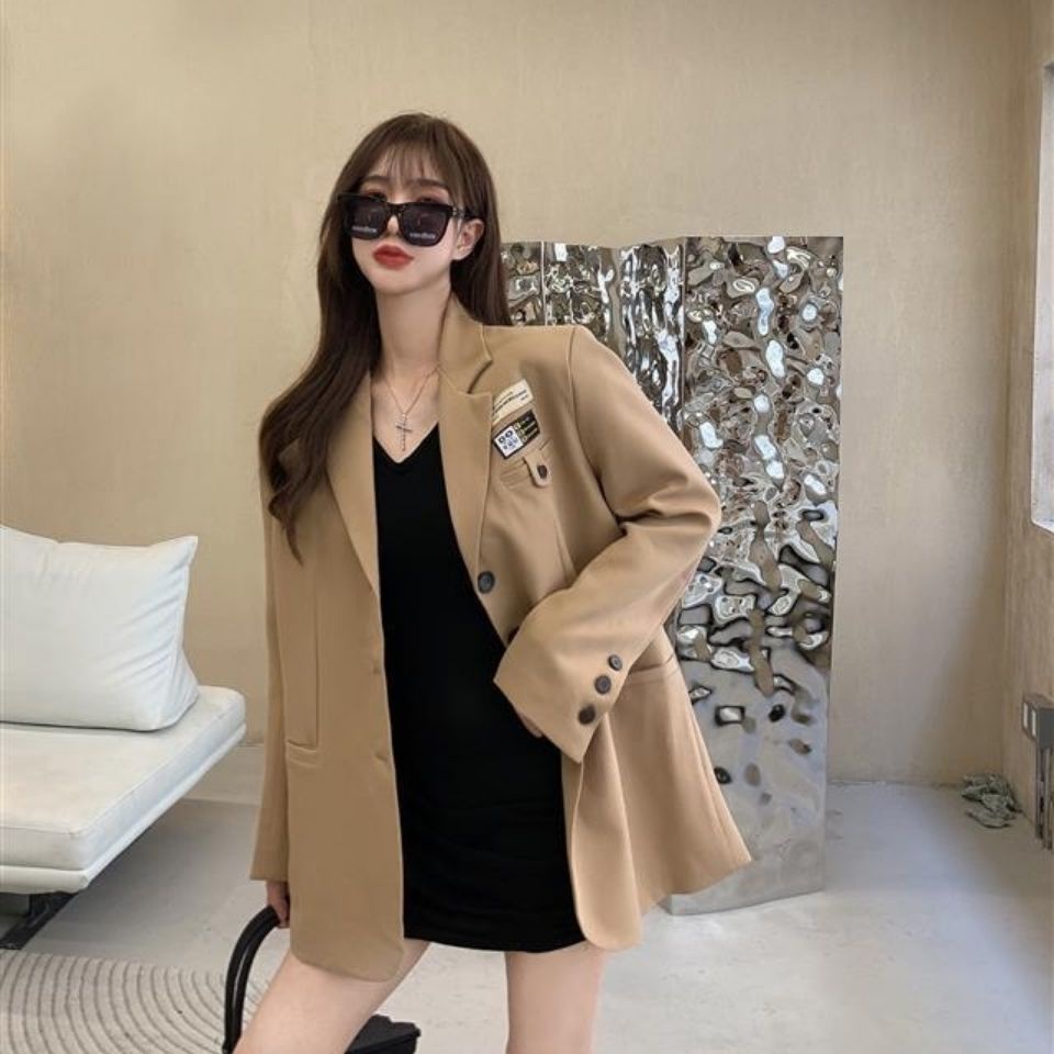 Áo khoác dáng rộng phong cách Hàn Quốc trẻ trung sành điệu