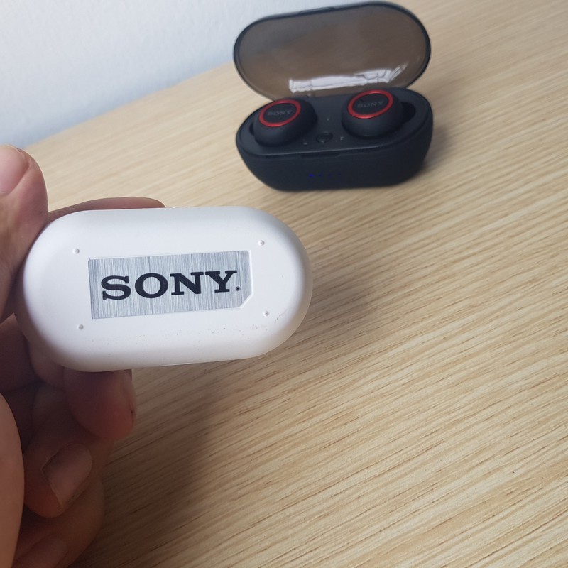 Tai nghe bluetooth Sony TWS D76 cao cấp kiểu airpod 2 tai nhét có dock sạc | BigBuy360 - bigbuy360.vn