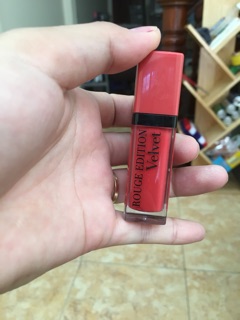 Son kem lì Bourjois số 04 cam đào