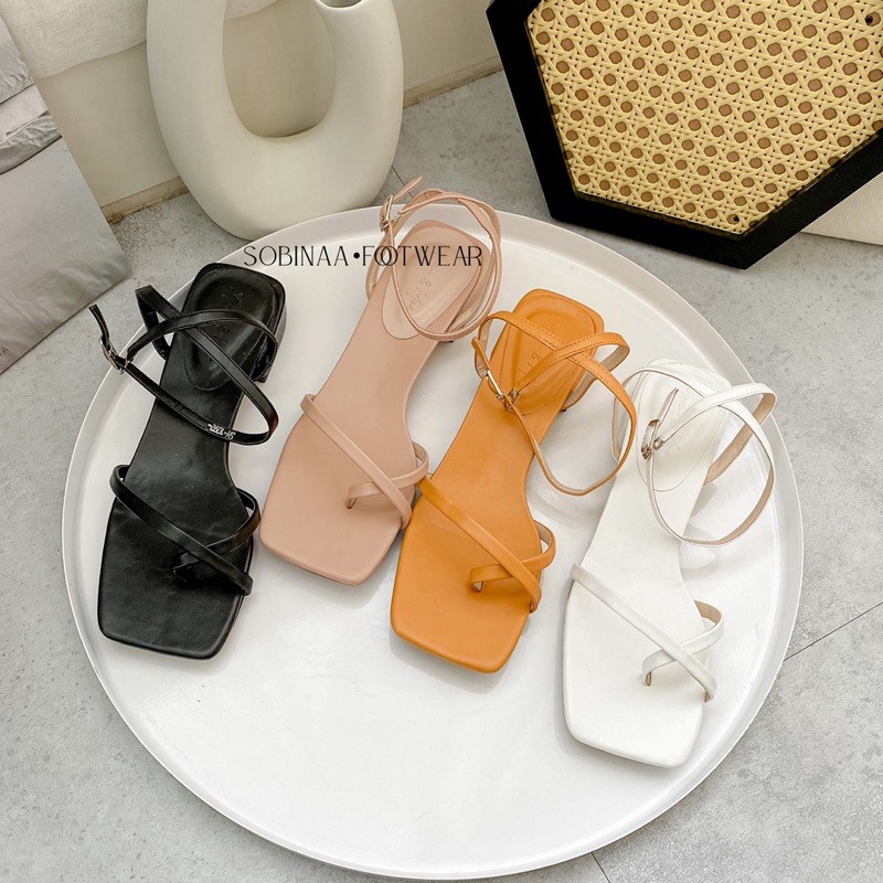 Sandal quai mảnh xỏ ngón cao 3CM