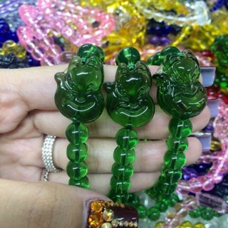 VÒNG TAY HỒ LY ĐÁ TỰ NHIÊN