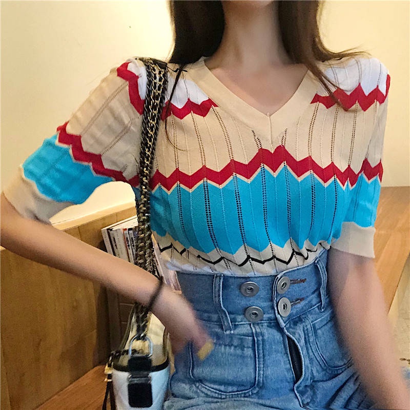 Áo Thun Lụa Lạnh Tay Ngắn Cổ Chữ V Khoét Lỗ Đính Đá Phong Cách Hong Kong Thời Trang Mùa Hè Cho Nữ