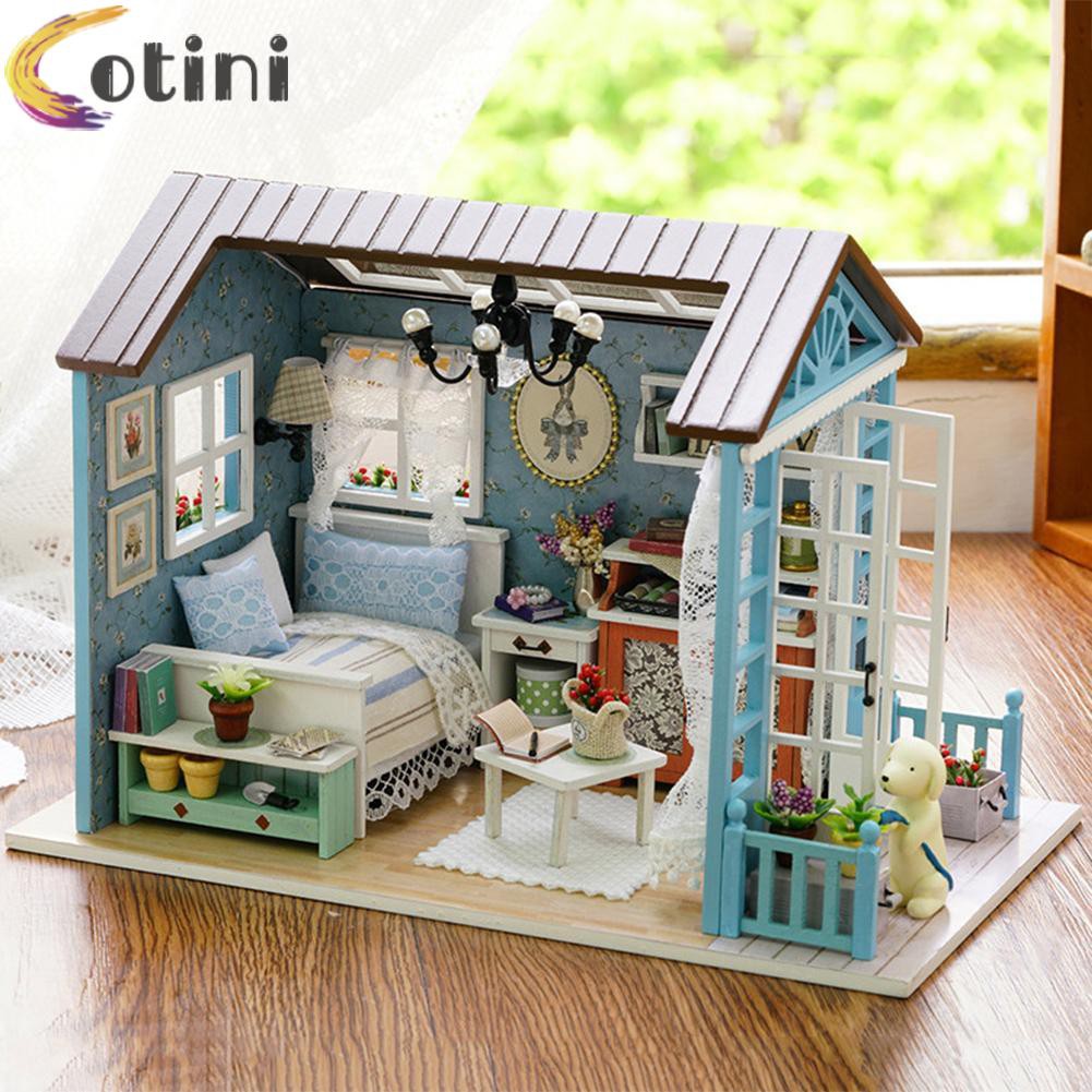 Bộ Nội Thất Mini Bằng Gỗ Dùng Trang Trí Nhà Búp Bê