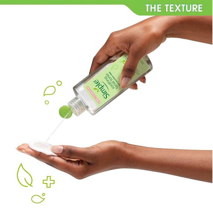 Toner Simple, Nước Hoa Hồng Soothing Facial cân bằng ẩm cho da 200ml