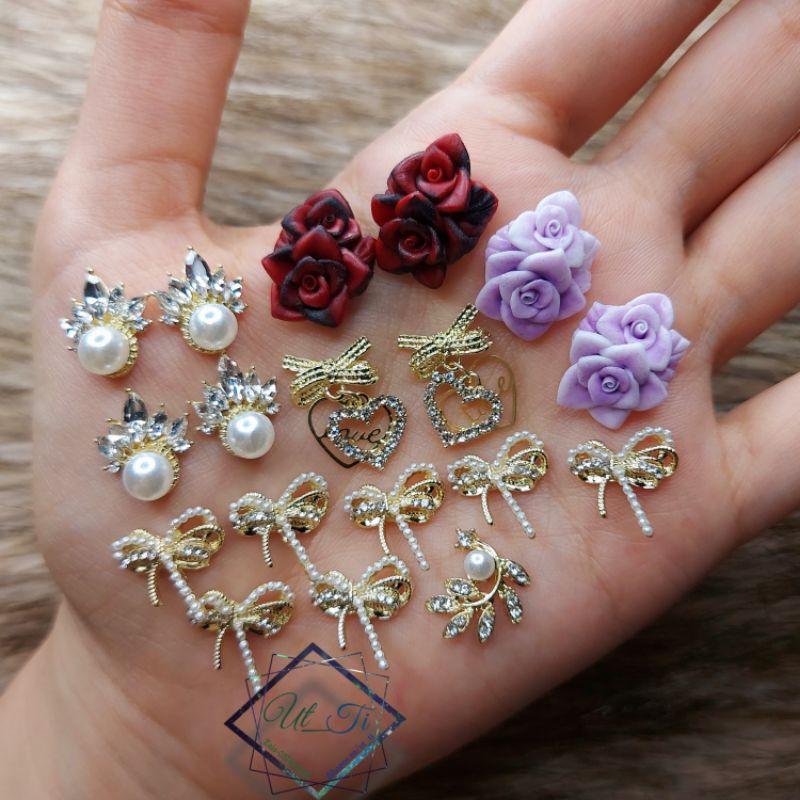 Hoa hồng kép nail