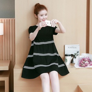 Váy bầu đen phối kẻ dáng a cộc tay