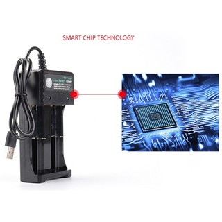 Sạc Pin 18650 Bmax Đầu USB - Sạc 2 Pin (2 Khe)