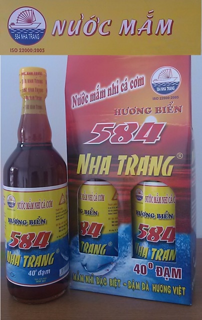 2 chai Nước mắm nhỉ cá cơm 584 Hương biển Nha Trang 40 độ đạm chai nhựa 500ml