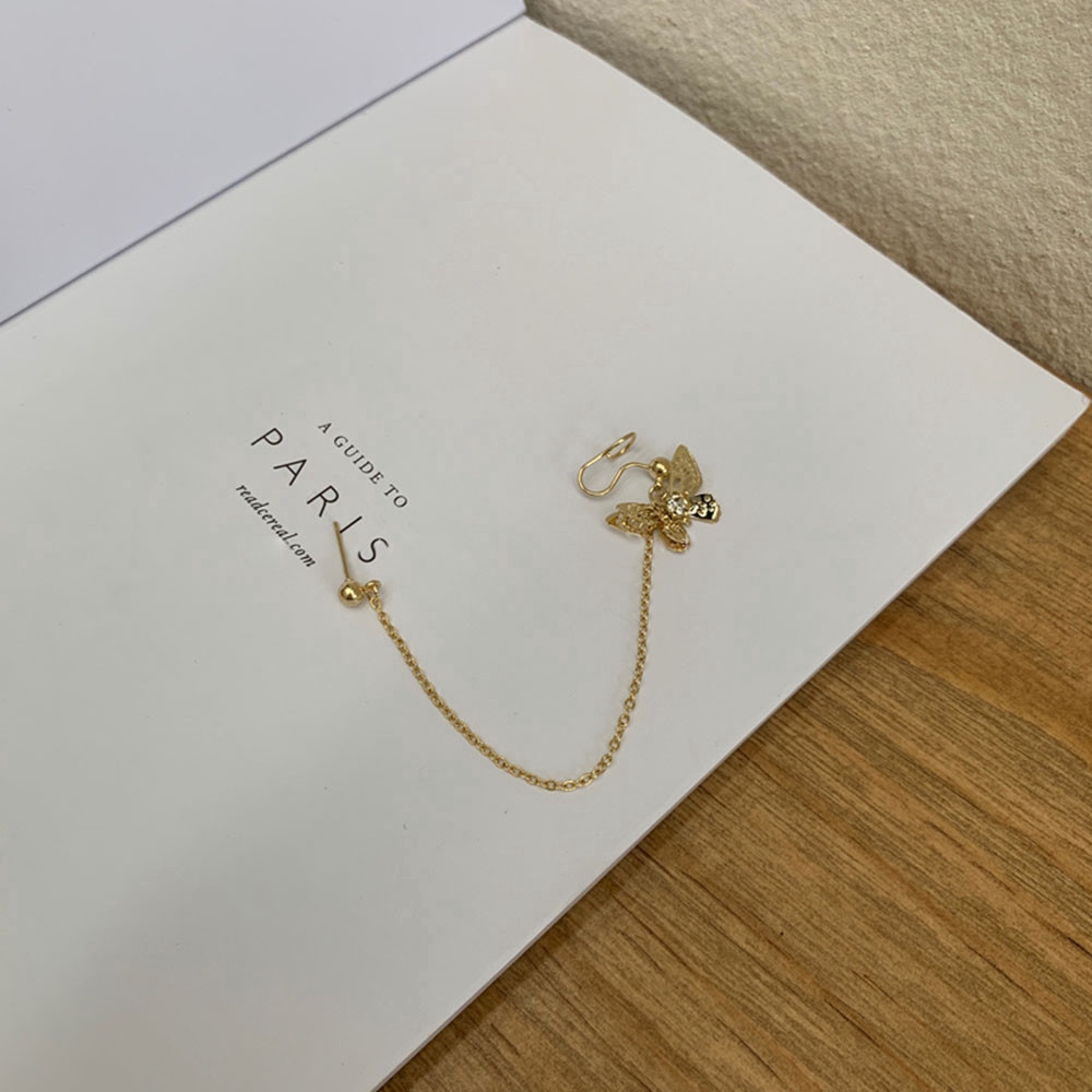 Khuyên tai dạng dây hình bướm rỗng mạ vàng thời trang Hàn Quốc