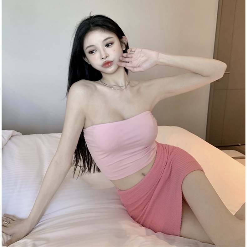 Áo ống croptop + Chân váy Ulzzang