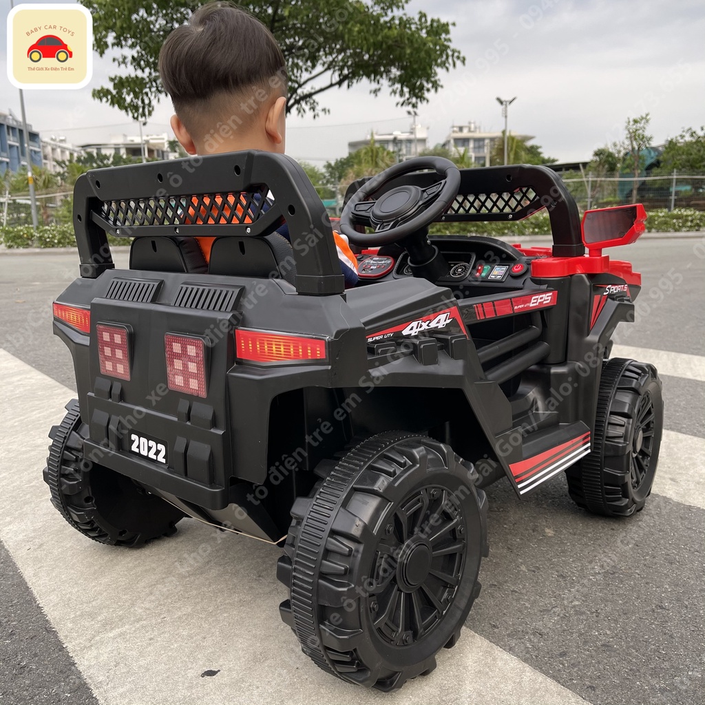 Xe điện trẻ em địa hình Jeep 2022