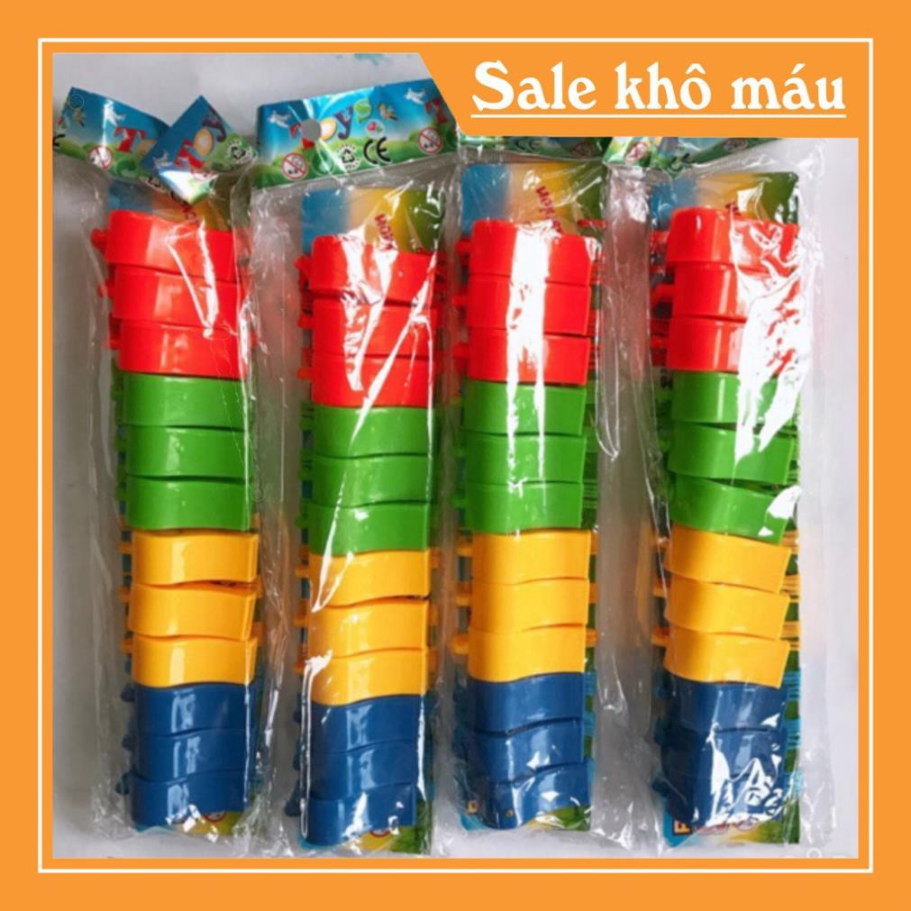 Còi thổi bằng nhựa ( dây 12 cái) SỈ ĐỒ TRẺ EM