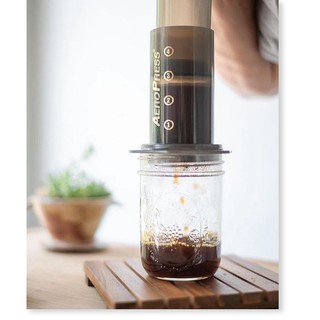 DỤNG CỤ PHA CÀ PHÊ PHƯƠNG PHÁP NÉN KIỂU MỸ