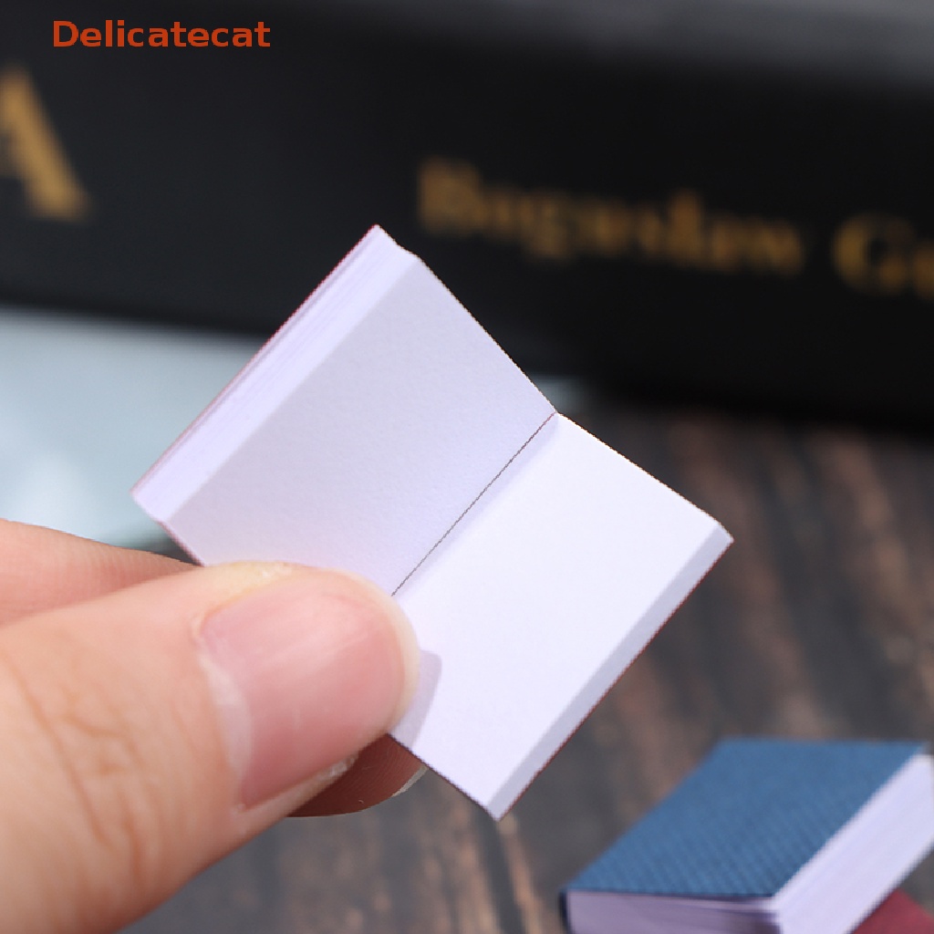 Mô Hình Cuốn Sách Mini 4 Màu Tỉ Lệ 1: 12 Trang Trí Nhà Búp Bê