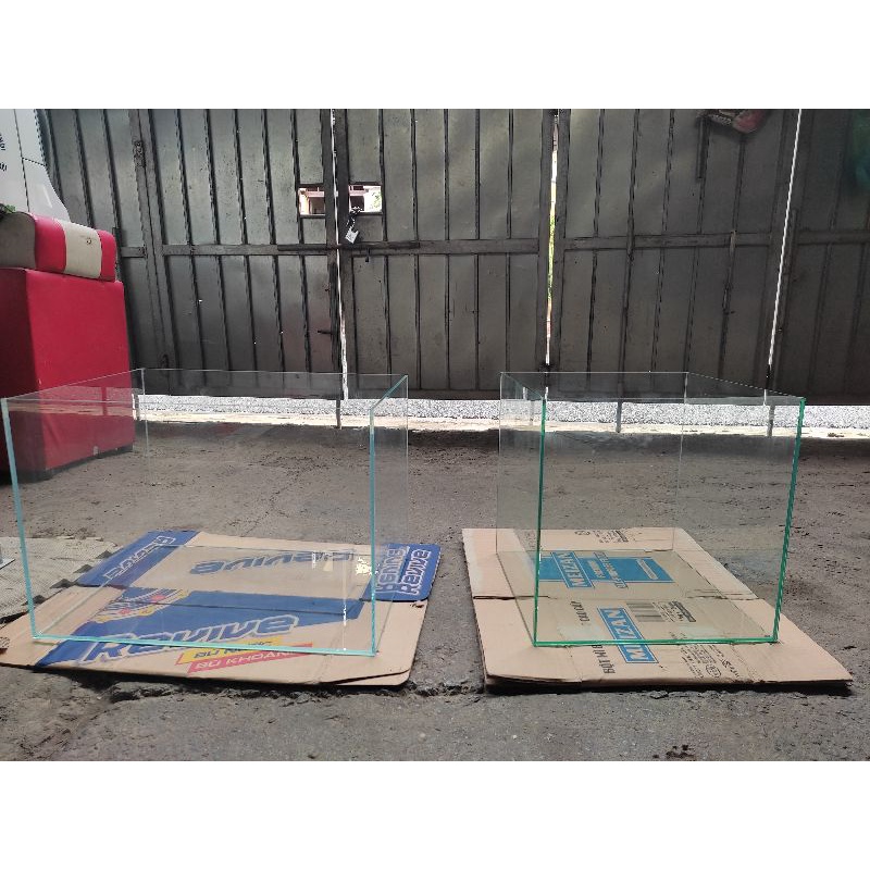 Bể cá kt 20x20x35