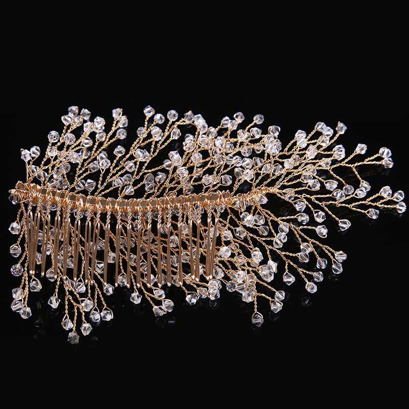 Lược cài tóc thiết kế sang trọng quý phái cho cô dâu