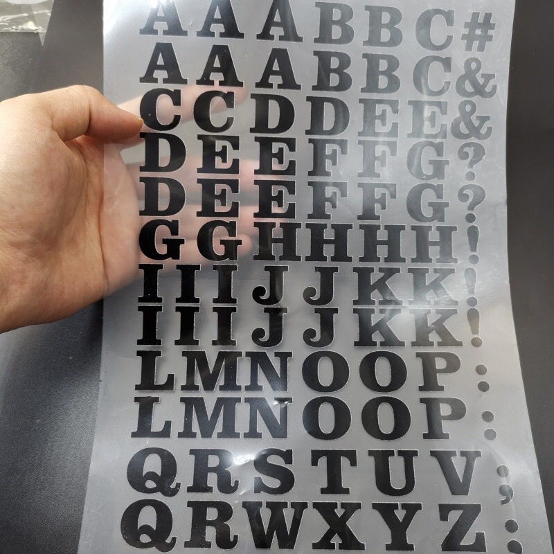 Rinart.vn | Decal in áo Chữ cái theo tên ủi trực tiếp lên vải