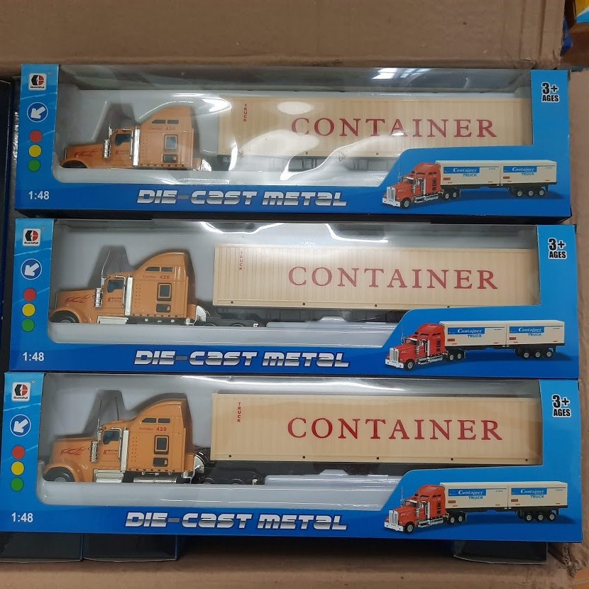 Mô hình xe đầu kéo container tỉ lệ 1:48 có đầu xe bằng kim loại