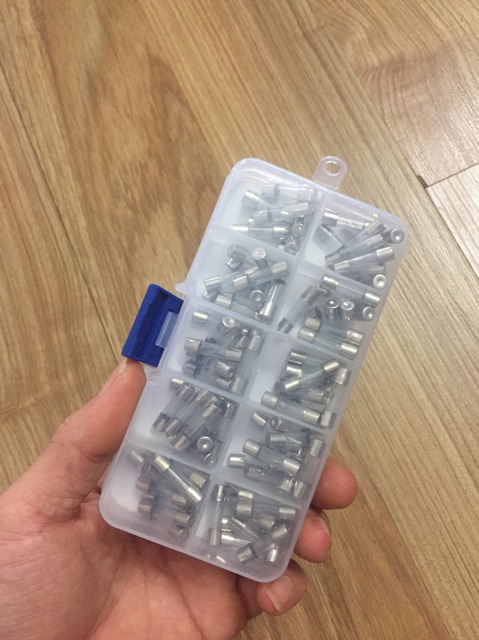 Hộp cầu chì 5x22mm 100pcs