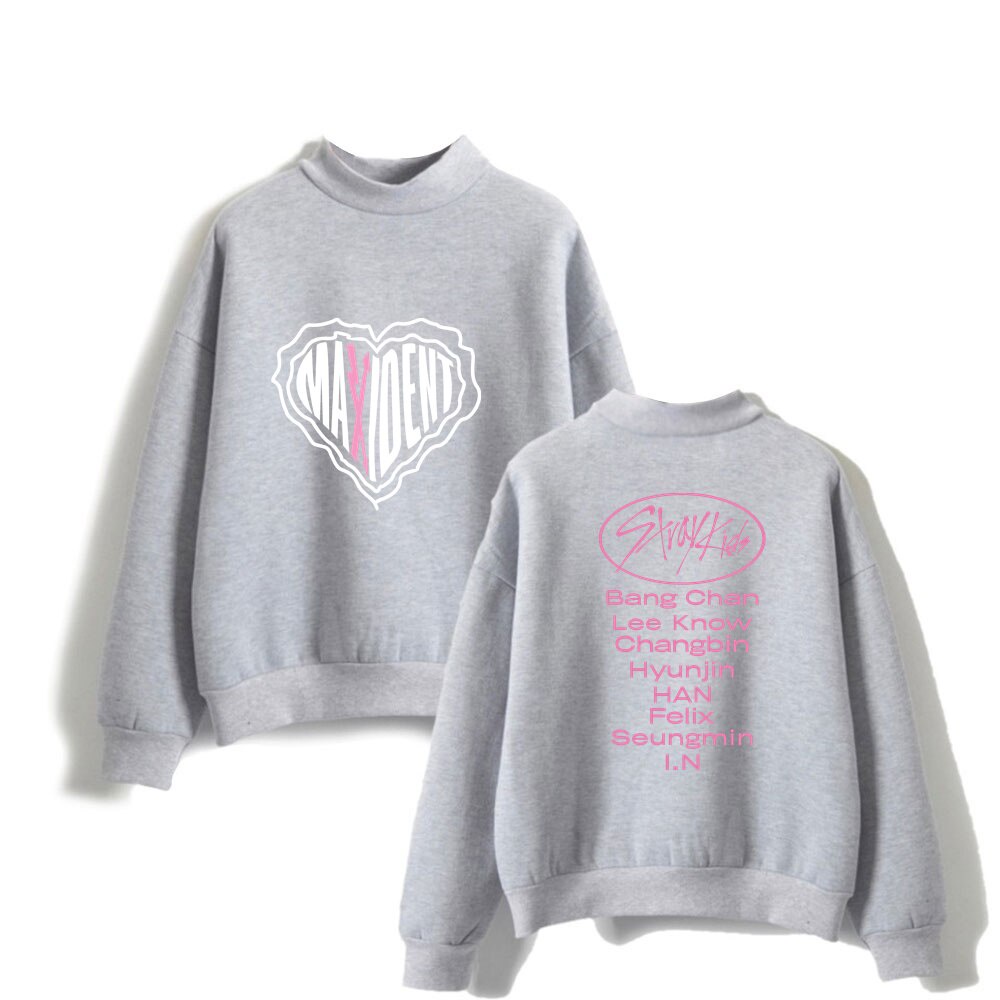 Áo Nhóm nhạc Stray Kids  SKZ Maxident Áo Rùa Cổ Trái Tim