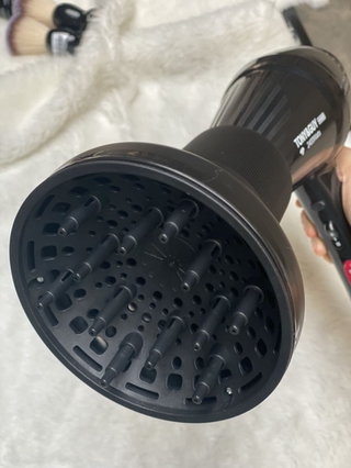 Loa sấy xoăn, tạo kiểu dành cho tóc xoăn