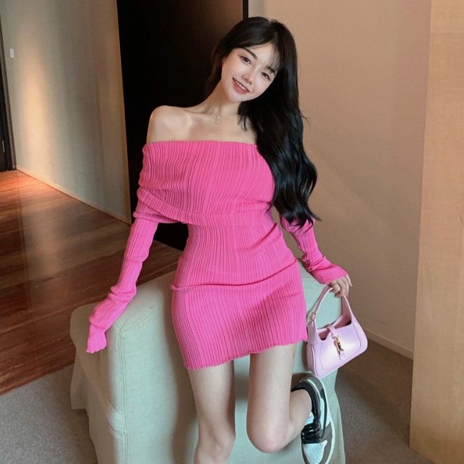 Đầm dáng ôm hở vai tay dài gợi cảm thời trang xuân hè cho nữ
