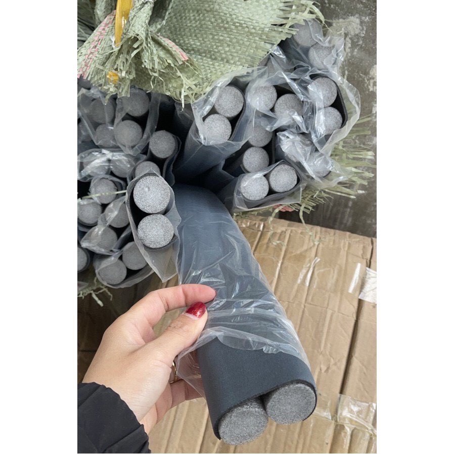 Thanh xốp chặn chắn cửa đa năng 95cm  ngăn côn trùng bụi bẩn,chắn gió điều hòa, giảm ồn tránh kẹp chân em bé