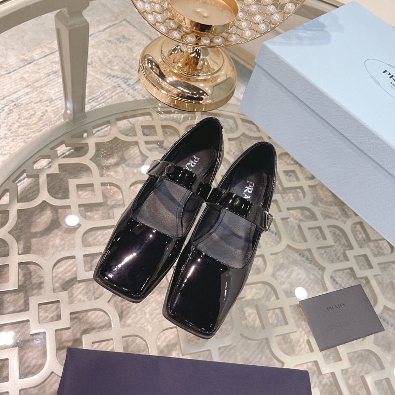 Giày búp bê mũi vuông có quai thương hiệu Prada da thật cao cấp