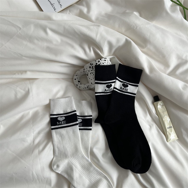 VỚ, TẤT NỮ THỜI TRANG HOT HỌA TIẾT ME.