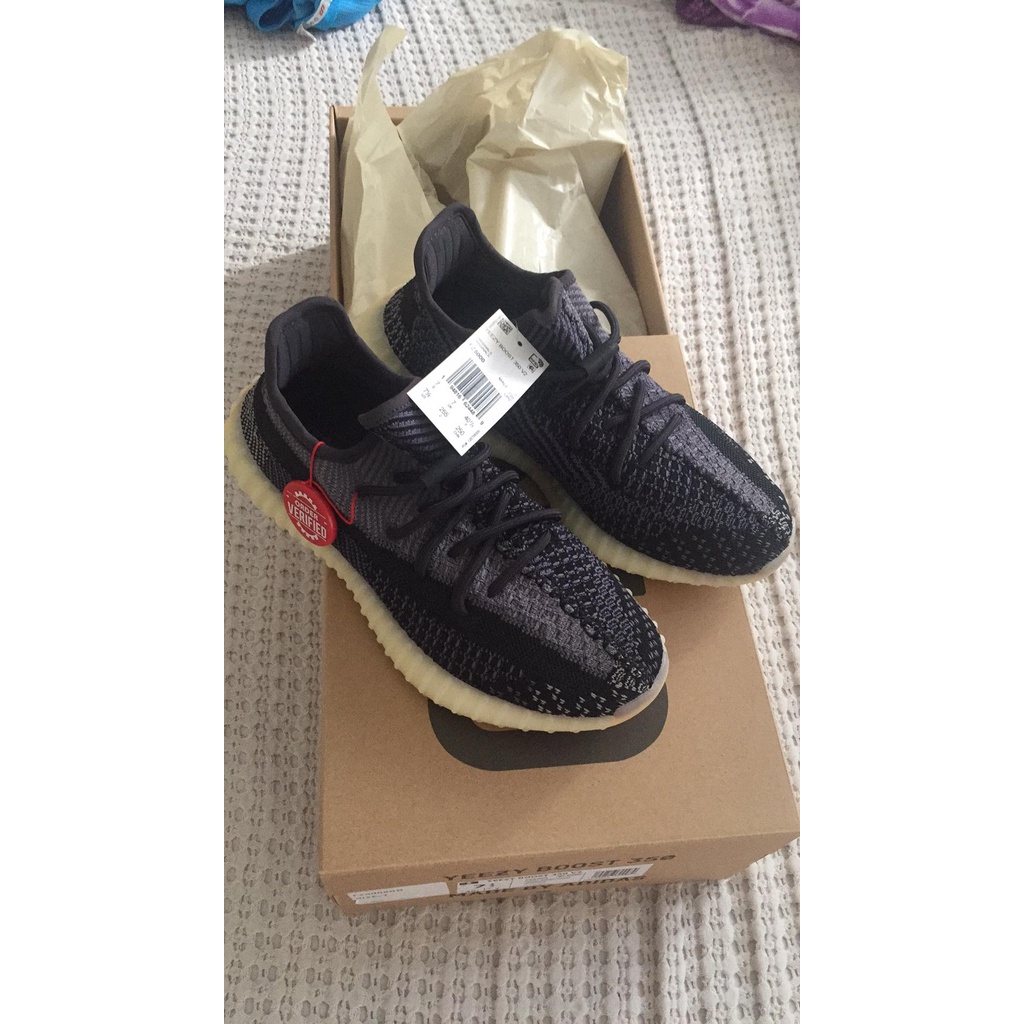 Giầy Yezzy