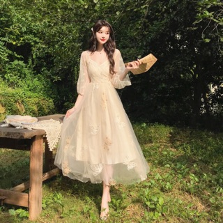Set váy áo(có tách) váy maxi voan hai dây/2 dây xoè hoạ tiết bướm cổ tim cổ chữ V,áo khoác croptop lưới tay lỡ thêu hoa