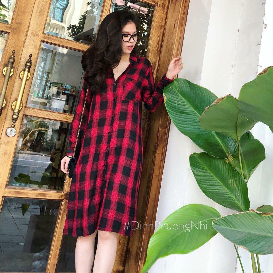 Đầm xuông kẻ dáng dài bầu béo bon chen thoải mái nhé! | BigBuy360 - bigbuy360.vn