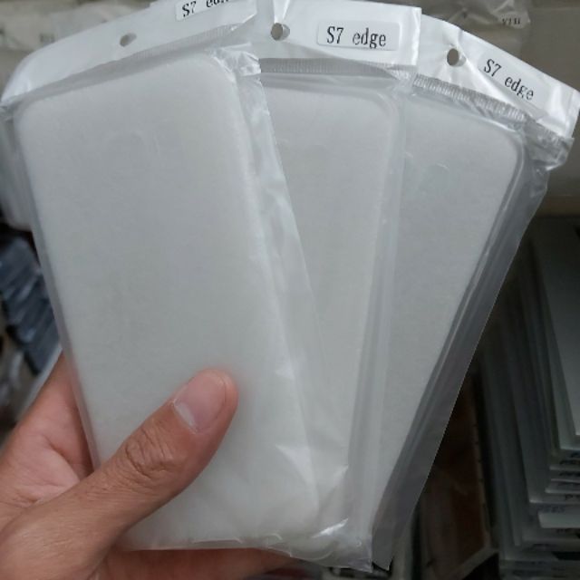 Bộ 3 chiếc ốp dẻo silicon galaxy s7 edge trong suốt (loại tốt)