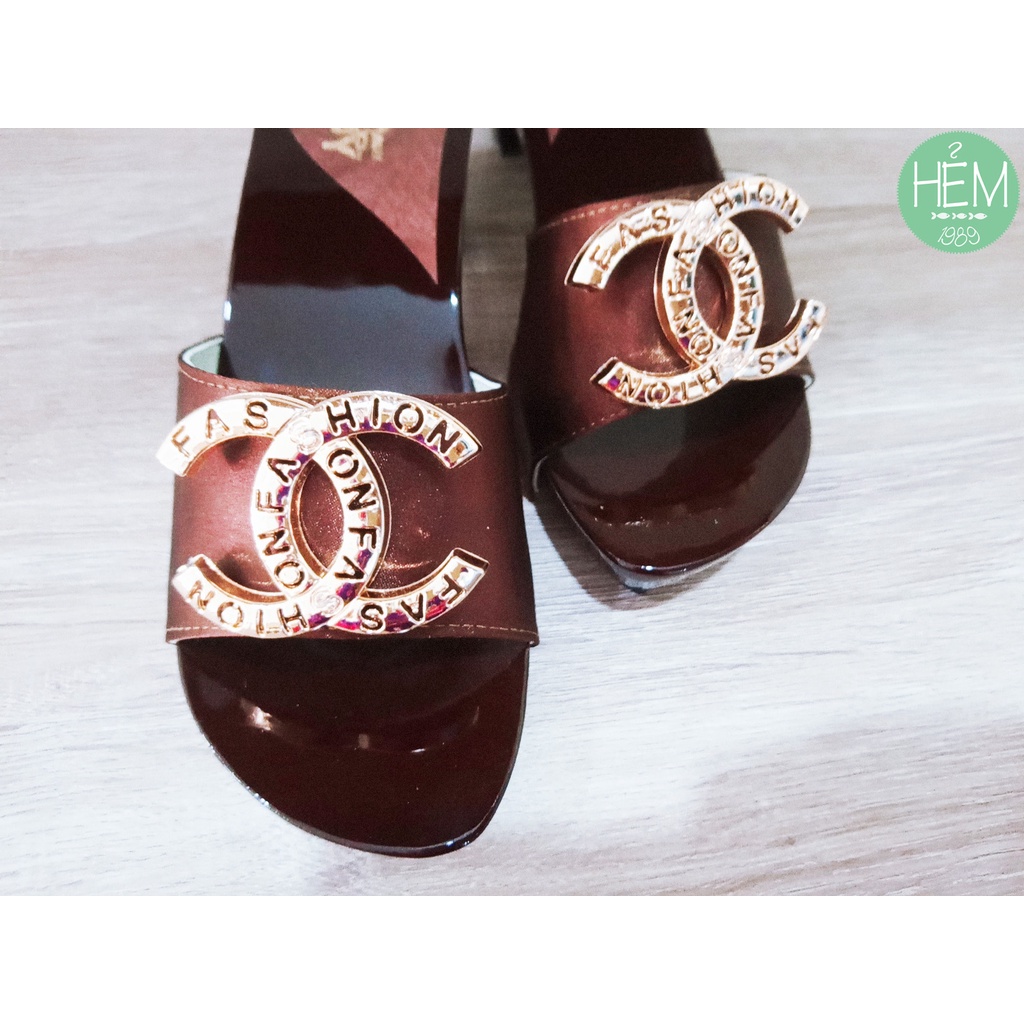 Guốc gỗ gót vuông 6 phân snoopy, quai vải nhiều mẫu