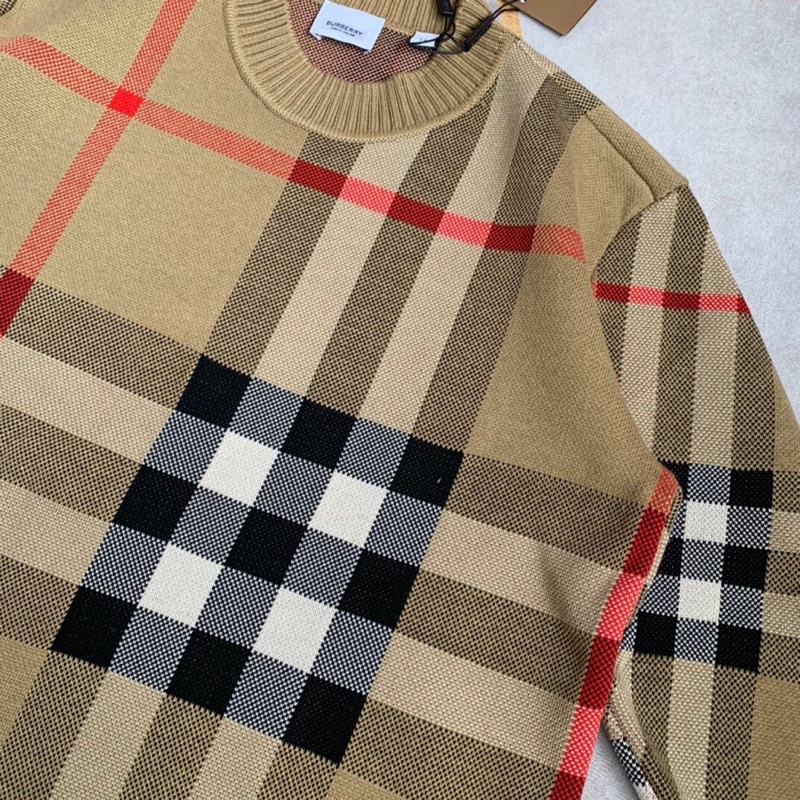 Áo len cổ tròn nam nữ BURBERRY BBR họa tiết hiện đại thu đông 2021