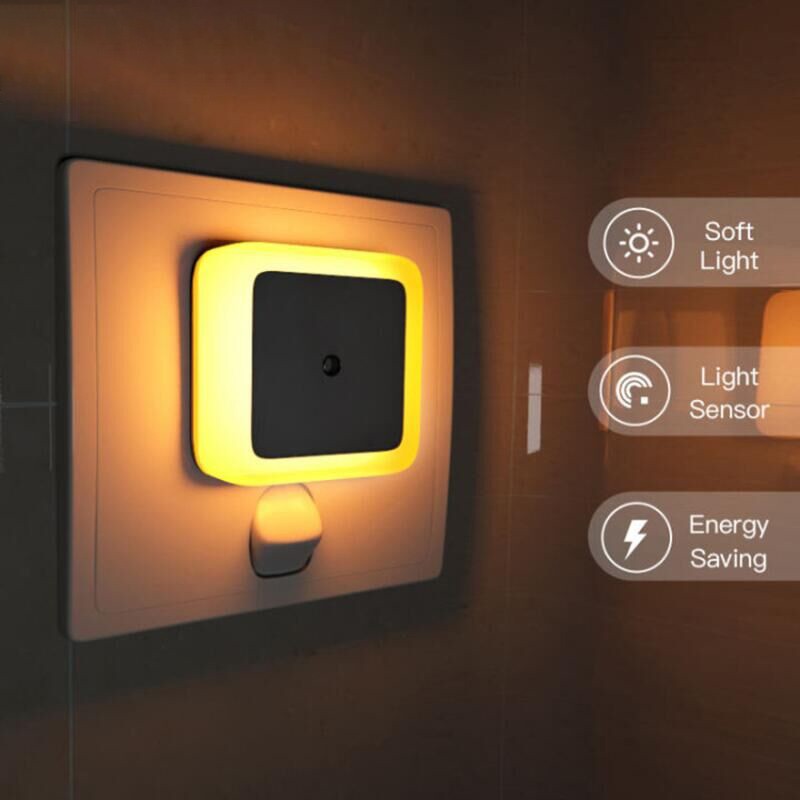 Đèn Ngủ LED Mini Cảm Biến Ánh Sáng Hình Vuông Phích Cắm EU thumbnail