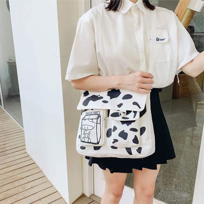 Túi vải đeo chéo canvas đựng đồ đi học đi chơi đi làm phong cách thời trang Hàn Quốc in hình bò sữa dễ thương