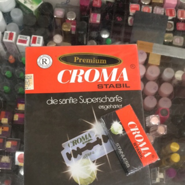 Vỉ 200 lưỡi dao lam CROMA