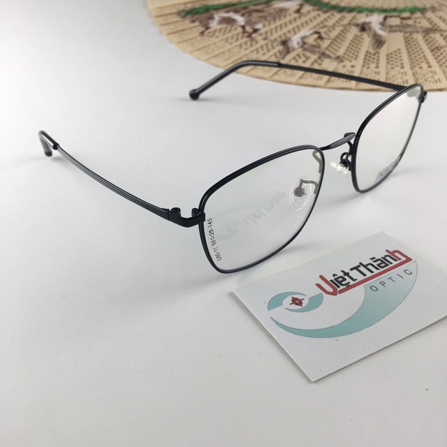 Gọng kính cận nam nữ kim loại mảnh vuông nhận làm kính có độ cận viễn loạn theo yêu cầu