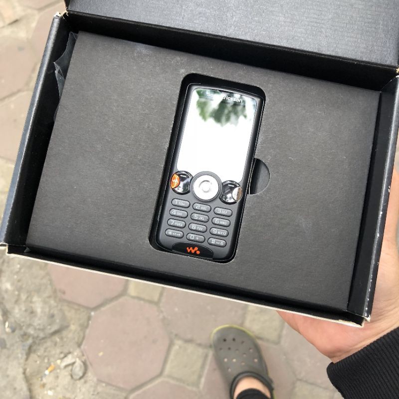 Điện thoại sony ericsson K810i fullbox