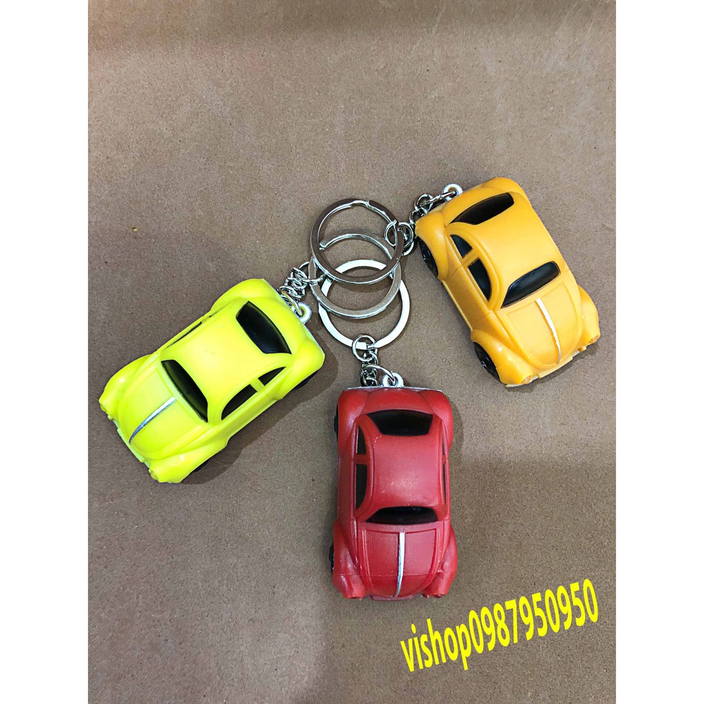 Móc khóa phát sáng  hình xe ô tô mã YJQ42 BJL-1164