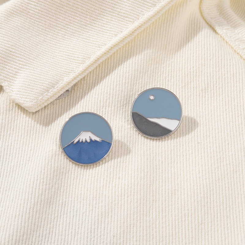 Ghim Cài Áo Tráng Men Hình Phong Cảnh Mặt Trăng Quan Sát Ban Đêm Cho Nữ