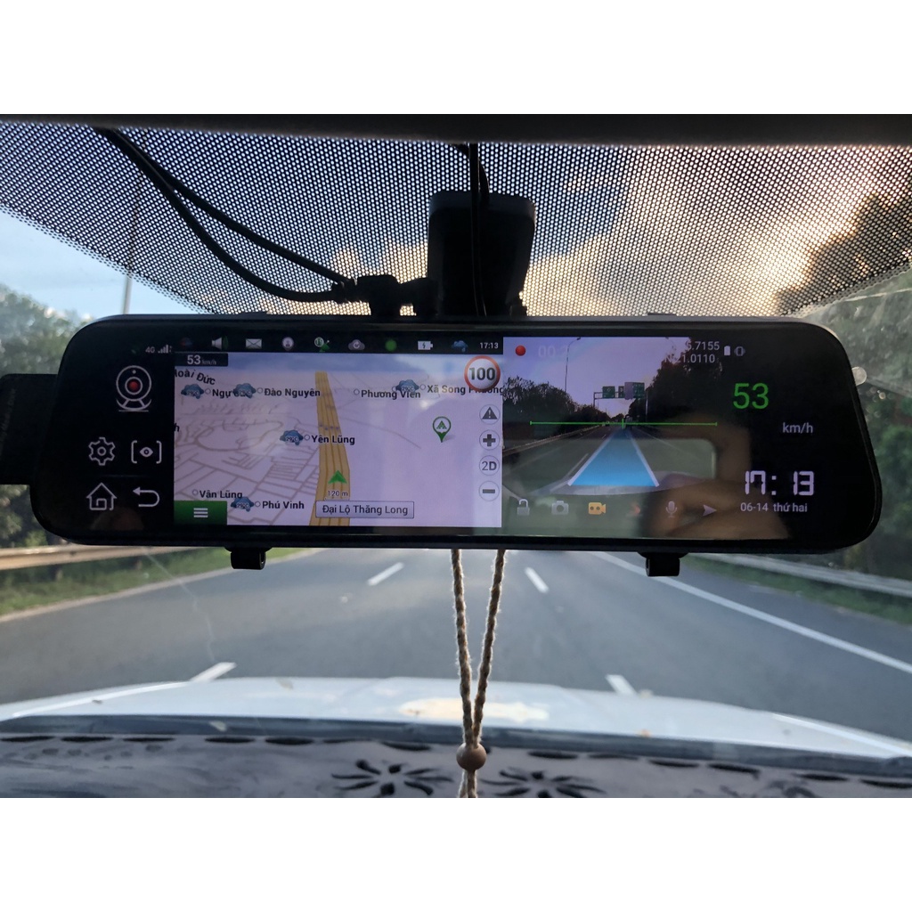 Camera hành trình ô tô D10, cam hành trình gương 10inch FullHD, tích hợp cam lùi, có cảnh báo giao thông BH 12T