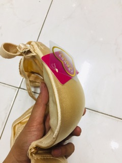 Áo ngực Thái 228 mút dày chuẩn đẹp