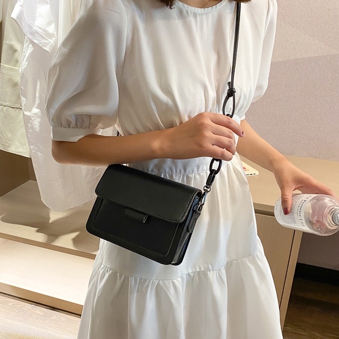 Túi đeo chéo nữ mini dáng vuông da trơn mềm đựng điện thoại HH 338